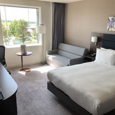 家庭豪華房（1張大床） 伯明翰機場希爾頓花園酒店優惠