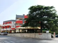 Hotel Prvan โรงแรมใน