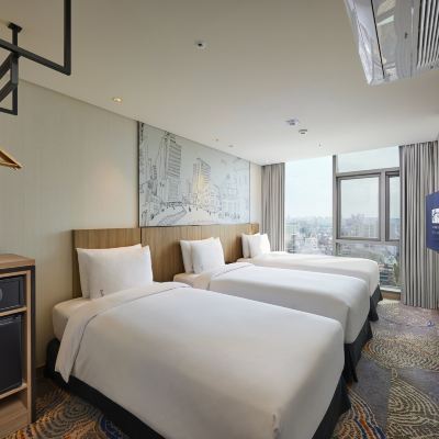 標準房 - 帶3單人床 首爾弘大智選假日飯店優惠