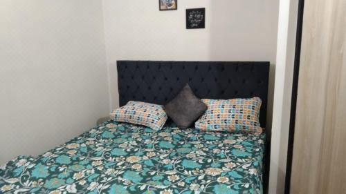 带阳台和露台的双卧室公寓