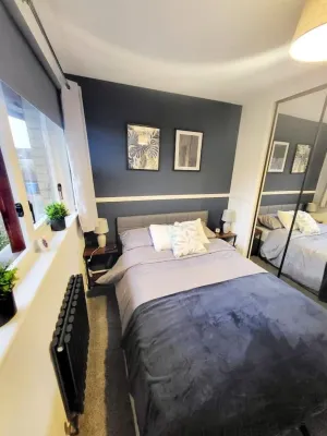 Stylish Home in Linlithgow | Near Edinburgh Airport | Free Parking | Free WiFi Các khách sạn ở 