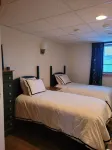 Ski in/Ski out 2 Bedroom Directly on Grammy Jay Run