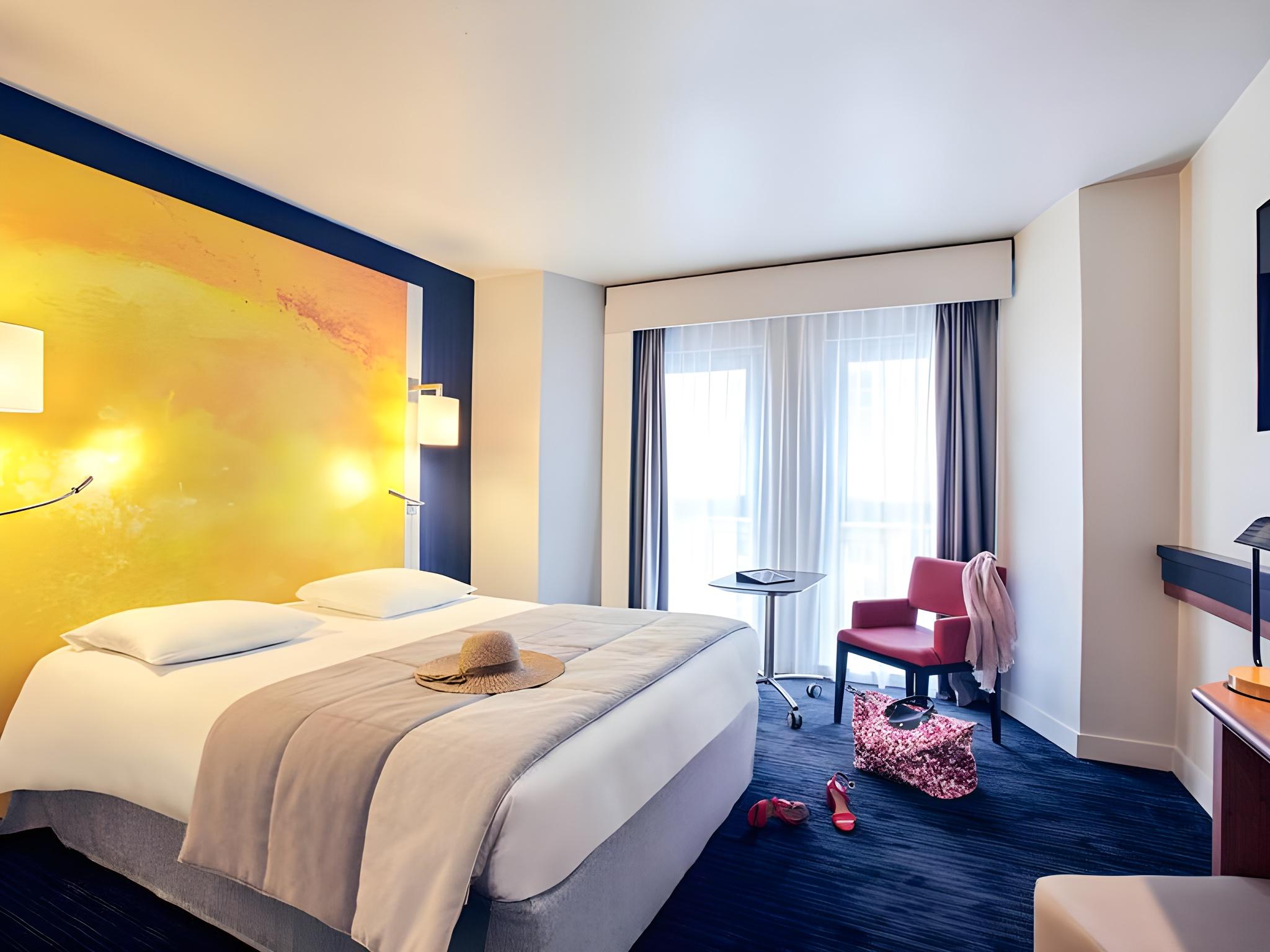 经典房（1张双人床，带1张双人梳化床）