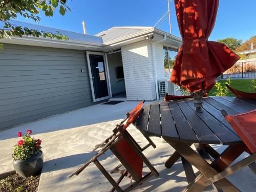 Di Lusso Lansdowne One-Bedroom Apartment