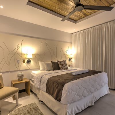 Double Room, 1 King Bed Umami Hotel - Adults Only Promo Code