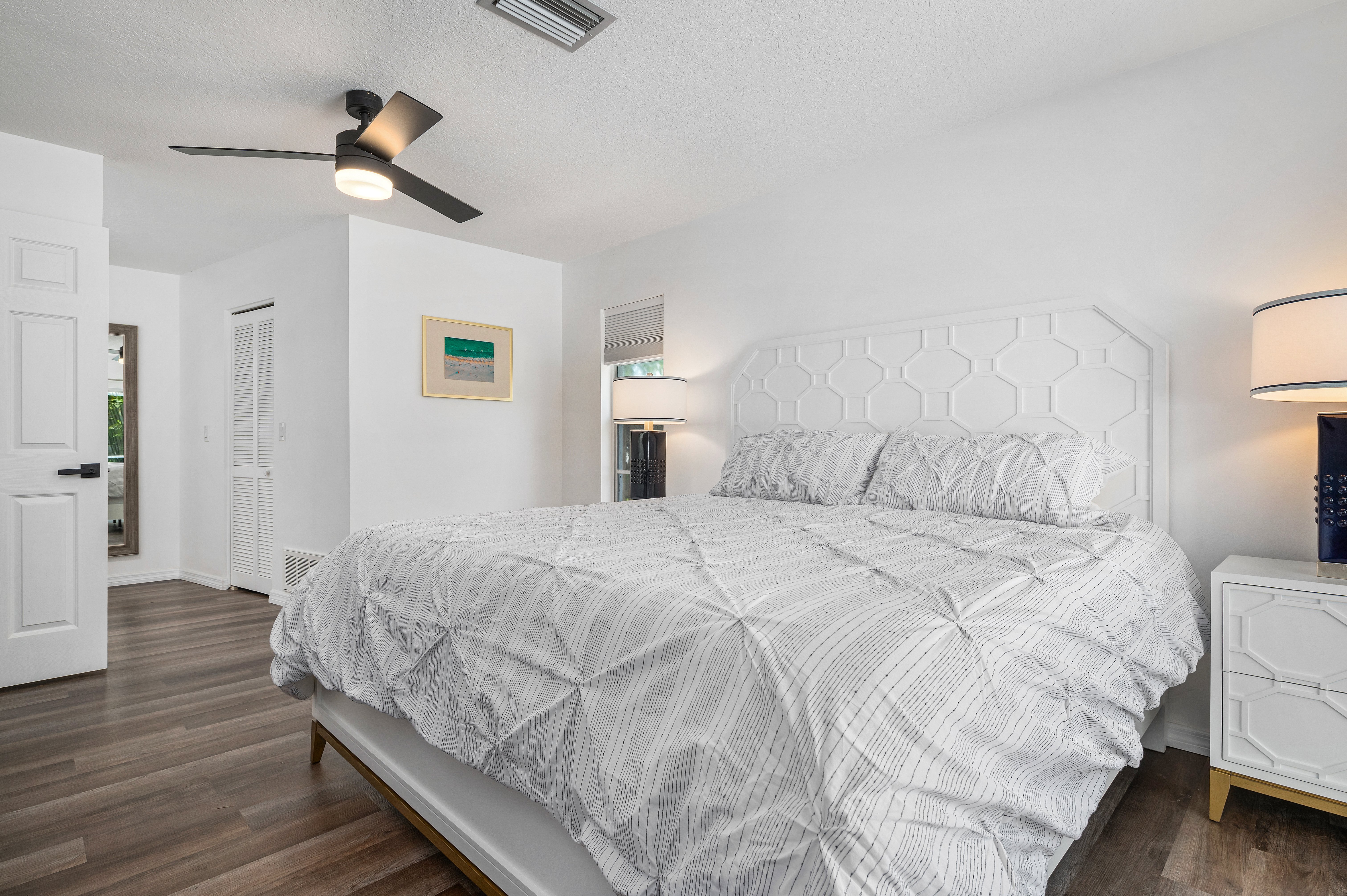 惊艳绿洲，带泳池和烧烤设施，在布鲁姆泻湖