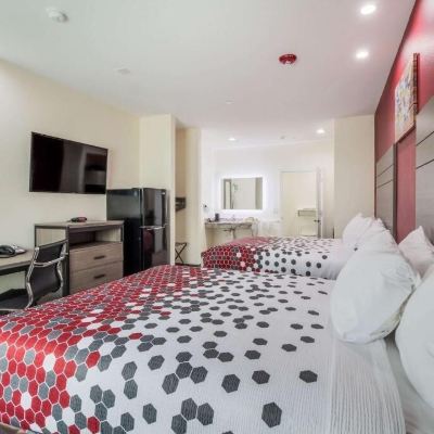 Double Or Twin Room-Smoking Econo Lodge Inn & Suites Humble FM1960 - IAH Airport Promo Code