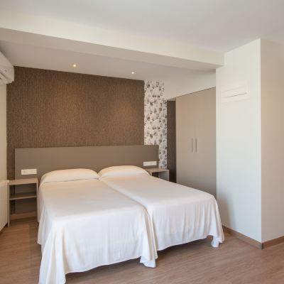 Solarium Studio (2 Pax) 2Sleep - Estudios Benidorm Promo Code