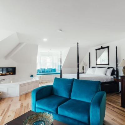 Honeymoon King Room The Great George Promo Code