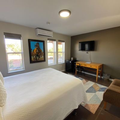 Cedar Room SkyRidge Inn Promo Code