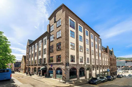 Home Hotel Bryggen