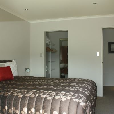 Standard Apartment, 2 Bedrooms, 2 Bathrooms, Executive Level The Reef Beachfront Apartments Promo Code