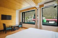 Hotel Ishan - A Ganges Riverside Retreat by Salvus