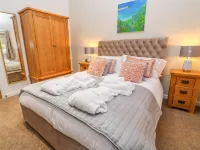 1 Lake View Hotels in Looe