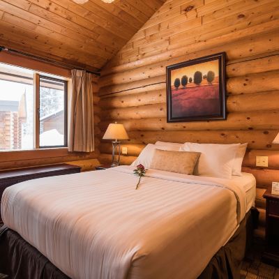 Deluxe One Bedroom Chalet Castle Mountain Chalets Promo Code