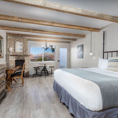 Premier King Room Sky Ranch Lodge Promo Code