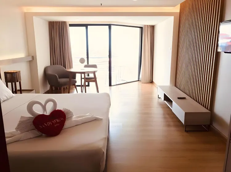 ห้องแกรนด์