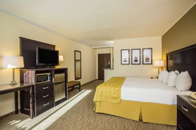 AmericInn by Wyndham Janesville Hotels in 