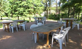 Glen Loch Inn - Housity