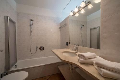 高级一卧室带阳台公寓