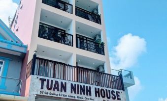 Tuan Ninh Hotel 2 Con Dao