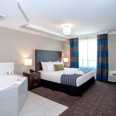 Suite With 1 King Bed And Jetted Tub With Kitchen Sandman Hotel Oakville Promo Code