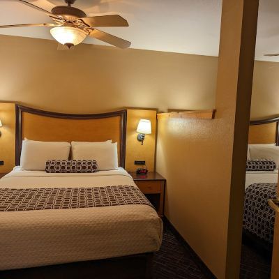 Family Suite, Multiple Beds (2 Queens) (Waterpark Hours Vary)
