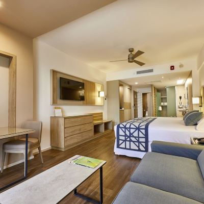 Junior Suite, Oceanfront (Elite Club, U) Riu Palace Baja California - Adults Only - All Inclusive Promo Code