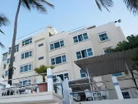 The Tryst Beachfront Hotel