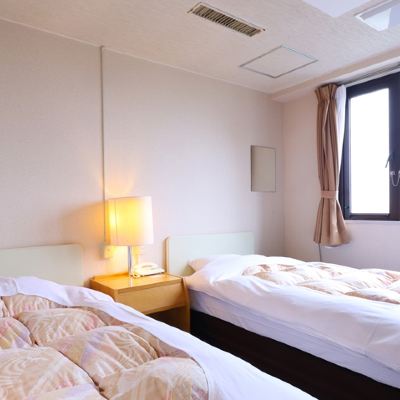 ツインルーム ホテルニューカネイ クーポン