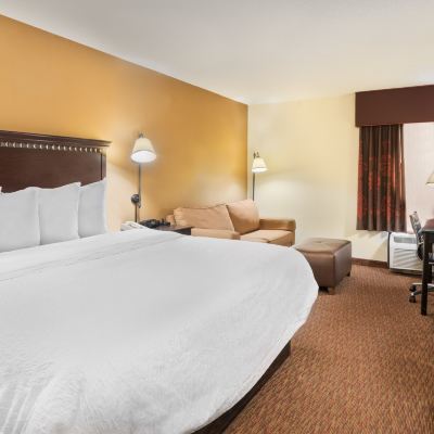 Non-Smoking King Study Hampton Inn Charlotte University Place Promo Code