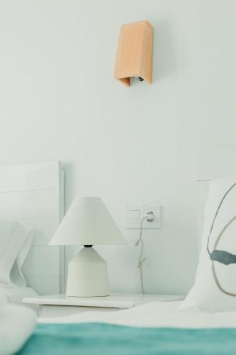 带露台的三卧室公寓