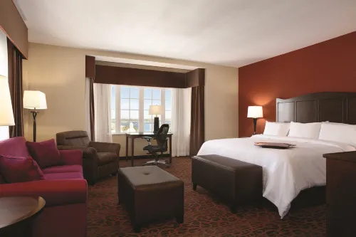 Hampton Inn & Suites Bradenton Downtown Historic District