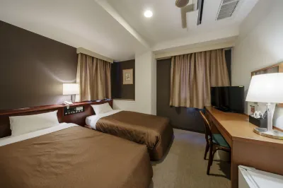 City Hotel Ando Hotels in 