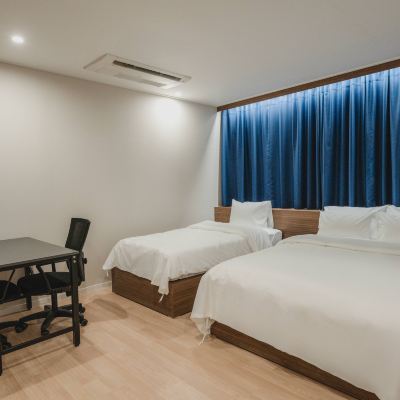 Business Twin (Single, Queen Bed, Bathtub) Suwon (Ingye-dong) Byeolheneunbam Promo Code