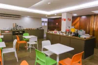 Pajuçara Hotel Express