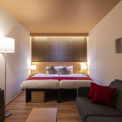 甄選好萊塢雙床房 新雪谷托裡菲託膠囊飯店優惠