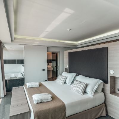 套房，陽台，海濱（Journey Signature 套間） 伊比薩吐温斯酒店優惠