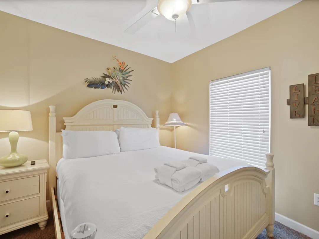 Splash Resort 305w - Laguna Beach, FL