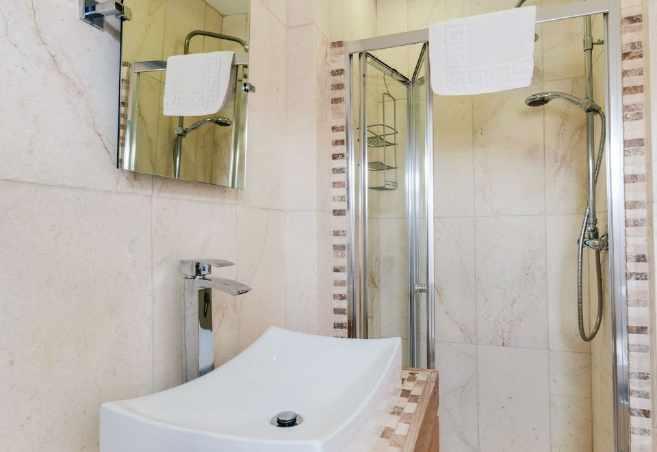 兩臥室頂樓公寓 - 帶梳化床