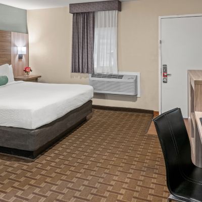 Room 603 - King Standard Buck Meadows Lodge Promo Code