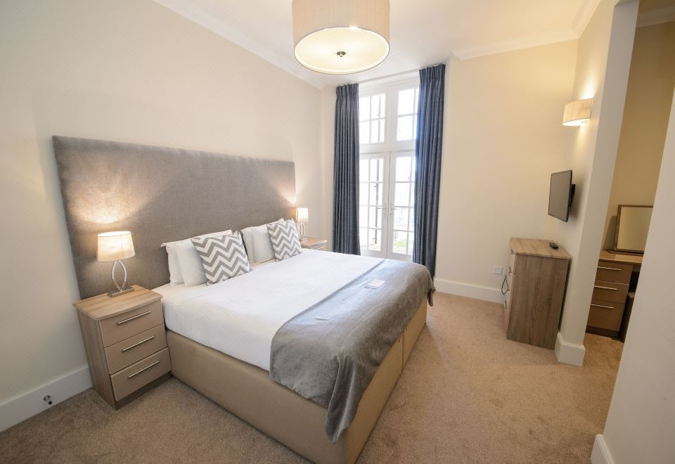 Ardconnel Court Apartments Grand-Apartment No 1, Ground Floor