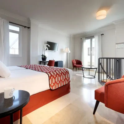Eurostars Regina โรงแรมใกล้ตอร์เร เดล โอโร