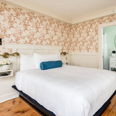 Typhoon Martin Hill Inn Promo Code