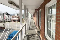 Four Keys Inn
