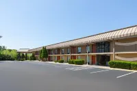 Baymont by Wyndham Knoxville I-75