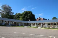 Hillside Inn Pembroke Hotel a 