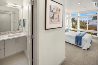 Lake View Townhouse Hotele w: 
