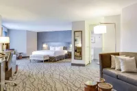 DoubleTree by Hilton Racine Harbourwalk