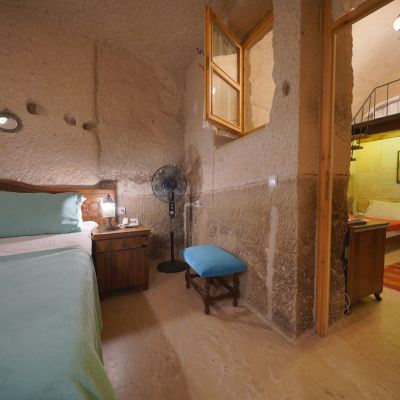 Family Suite, 2 Bedrooms (Cave)